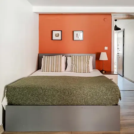 아파트 Urban Loft In The Heart Of Taksim