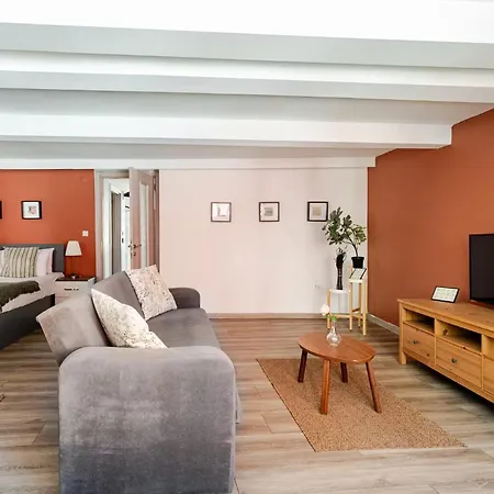 דירה Urban Loft In The Heart Of Taksim